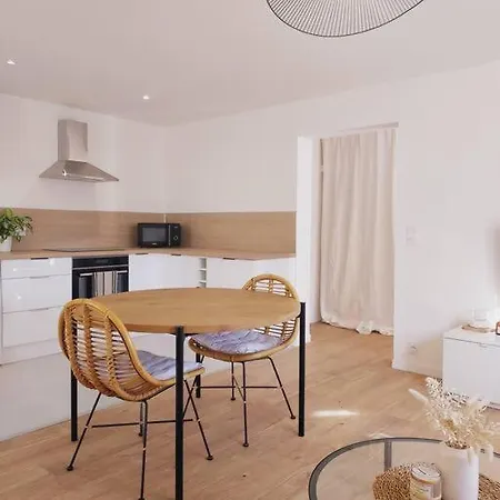 Parenthese Entre Pic Saint Loup Et Vignes - Meuble De Tourisme 3 Etoiles Apartment Les Matelles Exterior photo