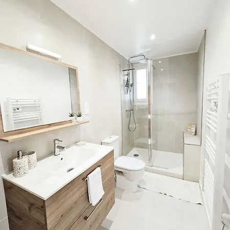 Parenthese Entre Pic Saint Loup Et Vignes - Meuble De Tourisme 3 Etoiles Apartment Les Matelles Exterior photo